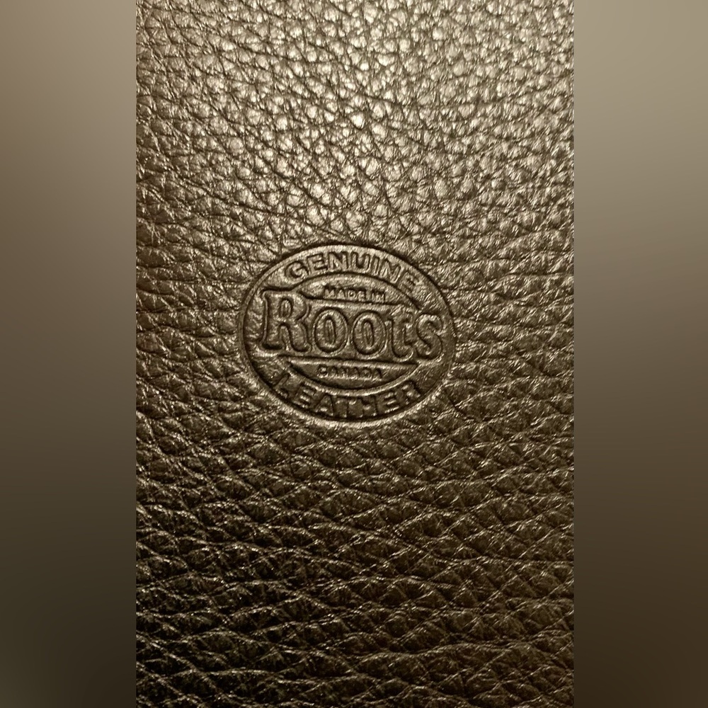 Roots Textured Leather wallet